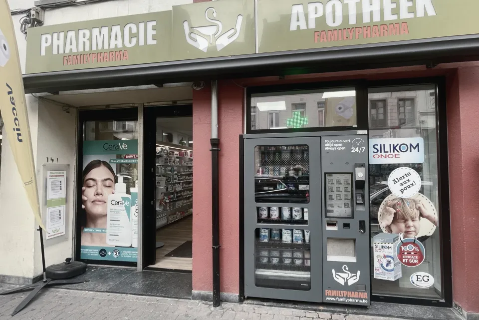 Distributeur produits pharmaceutiques